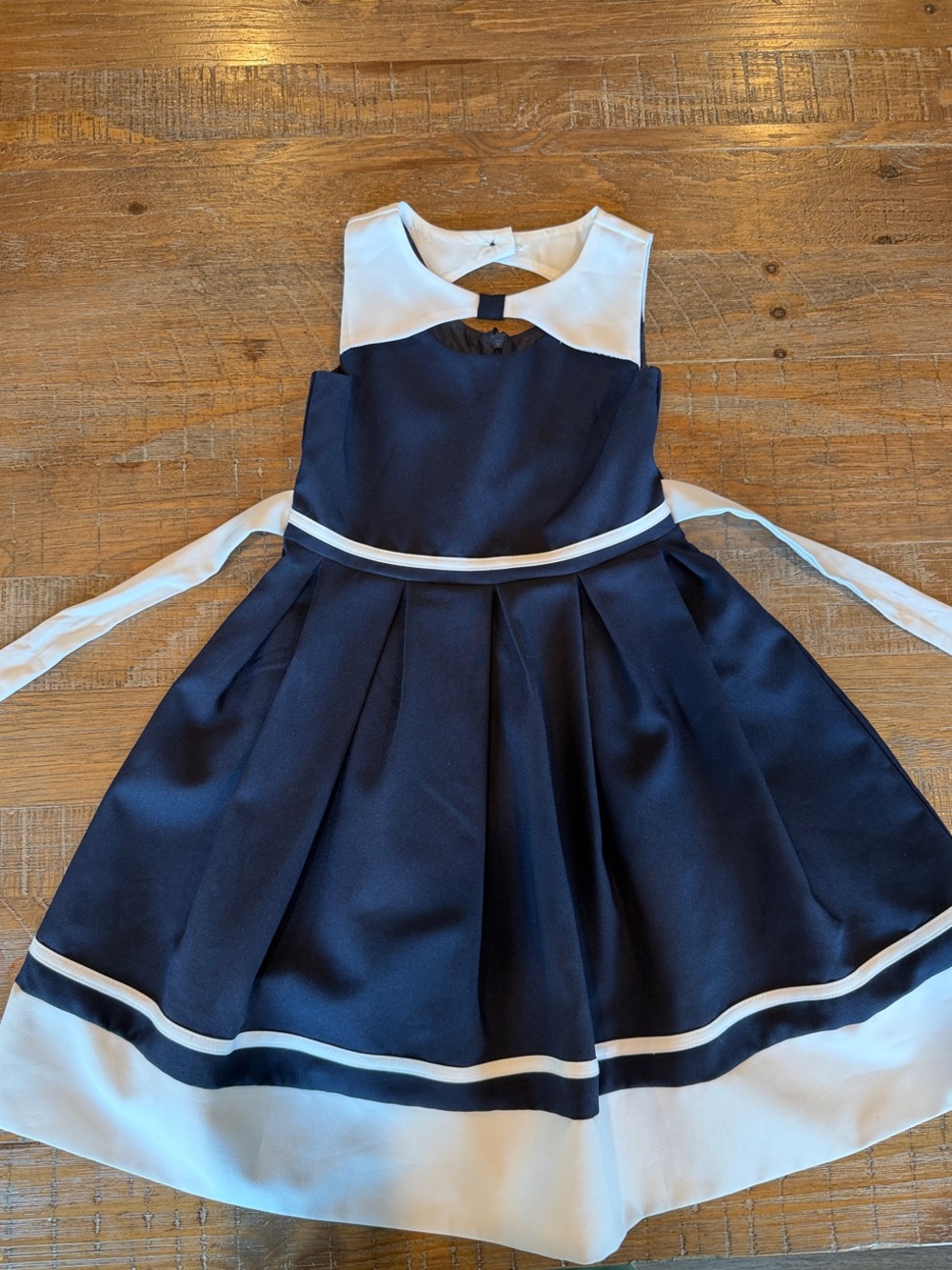 iris & ivy Navy and White Sleeveless Fit-and-Flare Dress